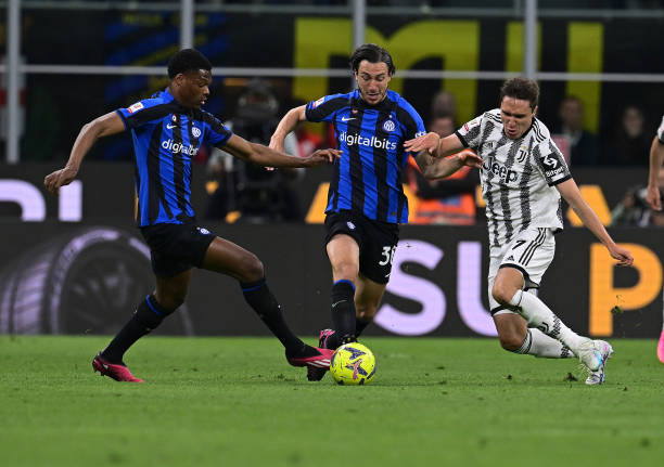 他不仅为自 他不仅为自