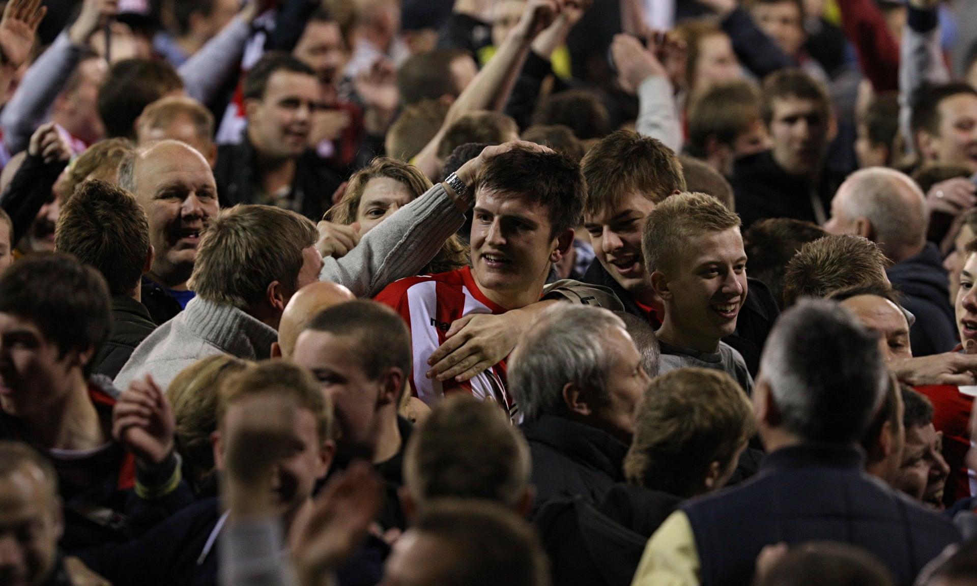 暂时缺席 暂时缺席