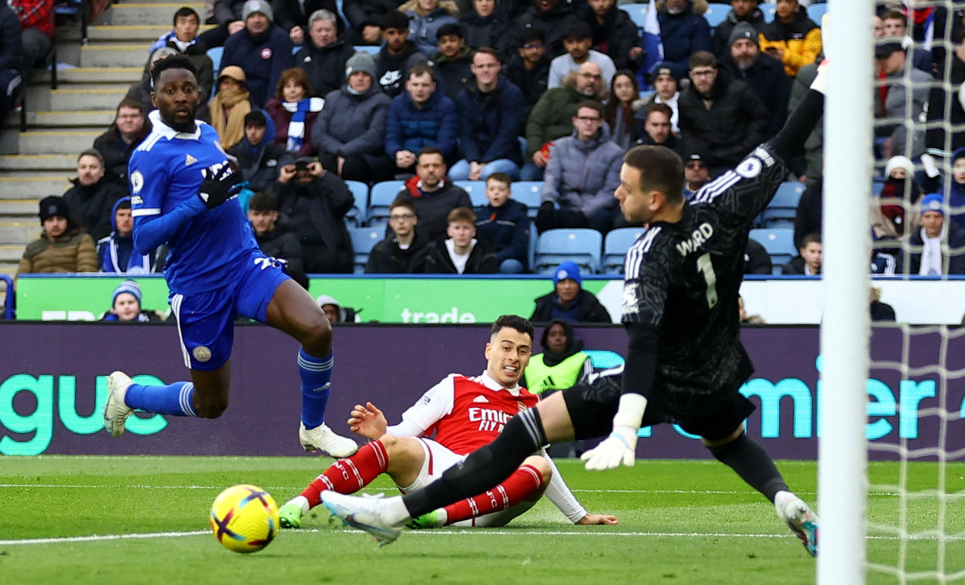 海法馬卡比足球俱樂部.